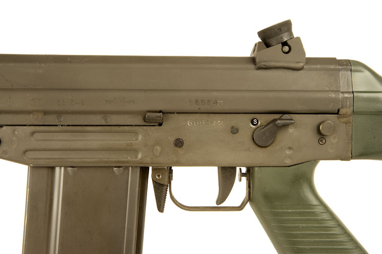 Deactivated Sig 542 Rifle